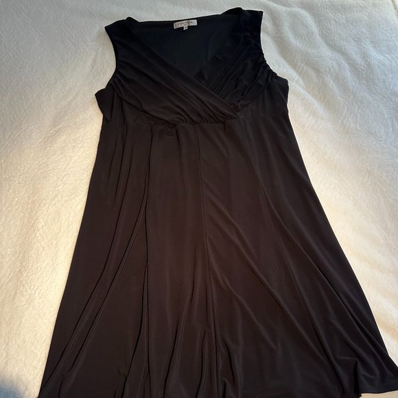 BLACK DRESS - Picture 1 of 1